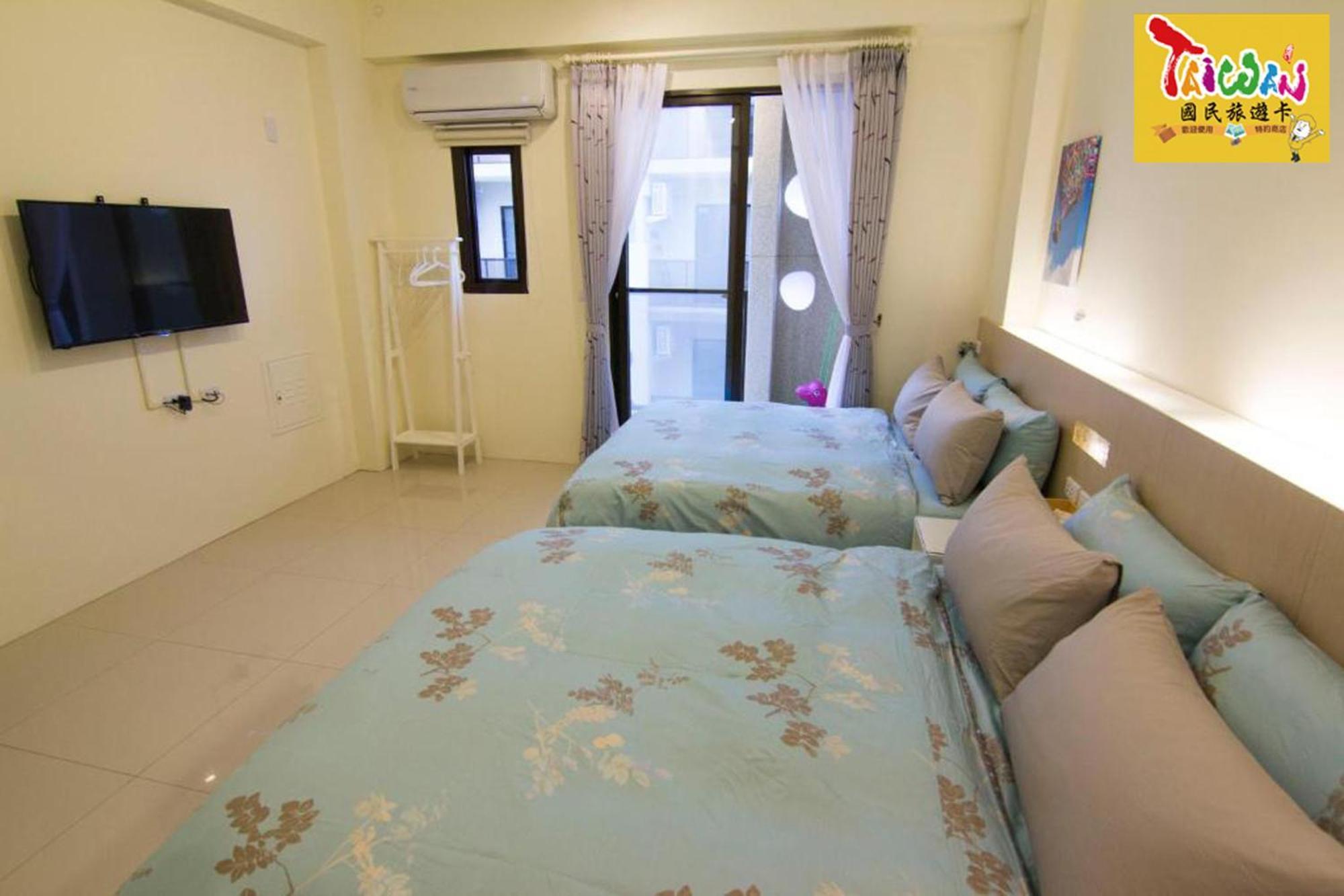 羅東木村電梯民宿Luodong Tree BnB 雲朵朵二館 Ngoại thất bức ảnh