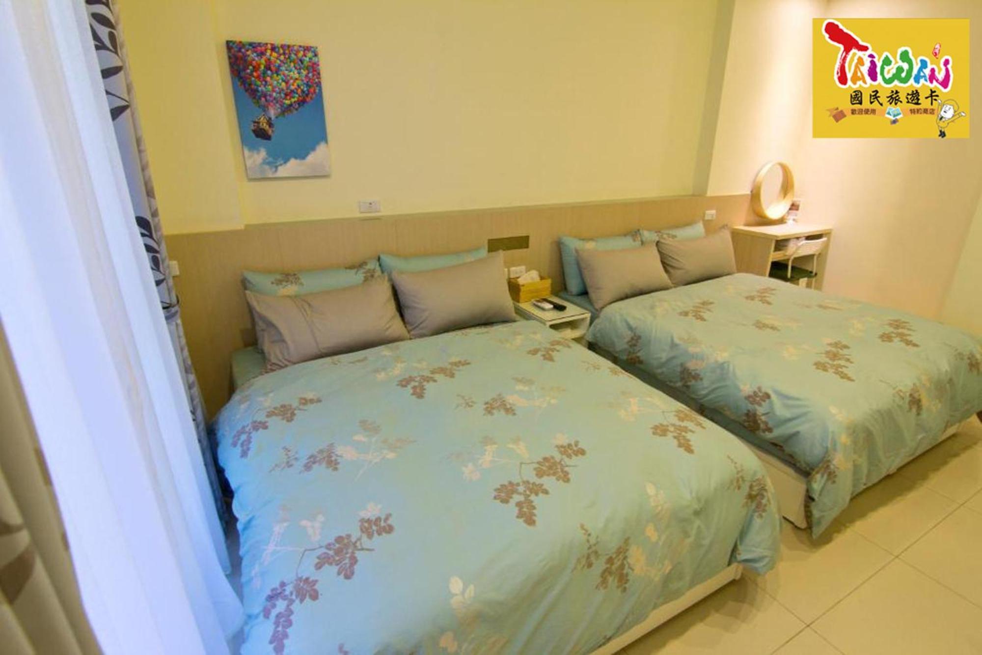 羅東木村電梯民宿Luodong Tree BnB 雲朵朵二館 Ngoại thất bức ảnh