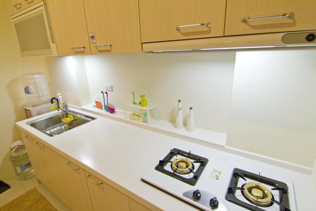 羅東木村電梯民宿Luodong Tree BnB 雲朵朵二館 Ngoại thất bức ảnh
