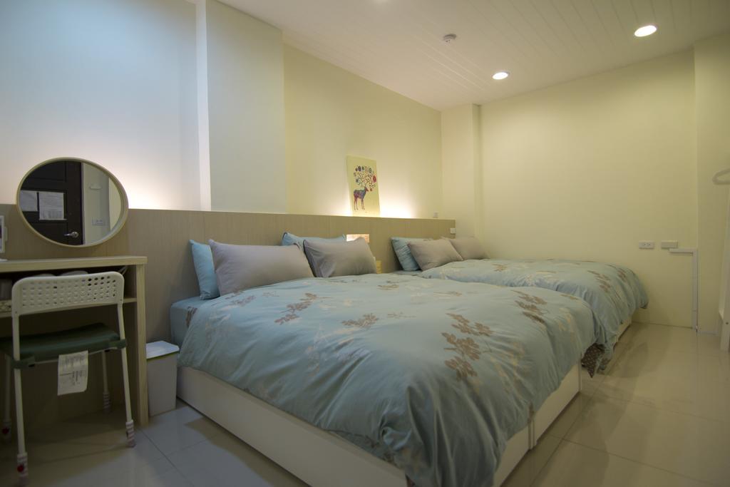 羅東木村電梯民宿Luodong Tree BnB 雲朵朵二館 Ngoại thất bức ảnh